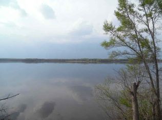 16212 River Rd N, Cordova, IL 61242