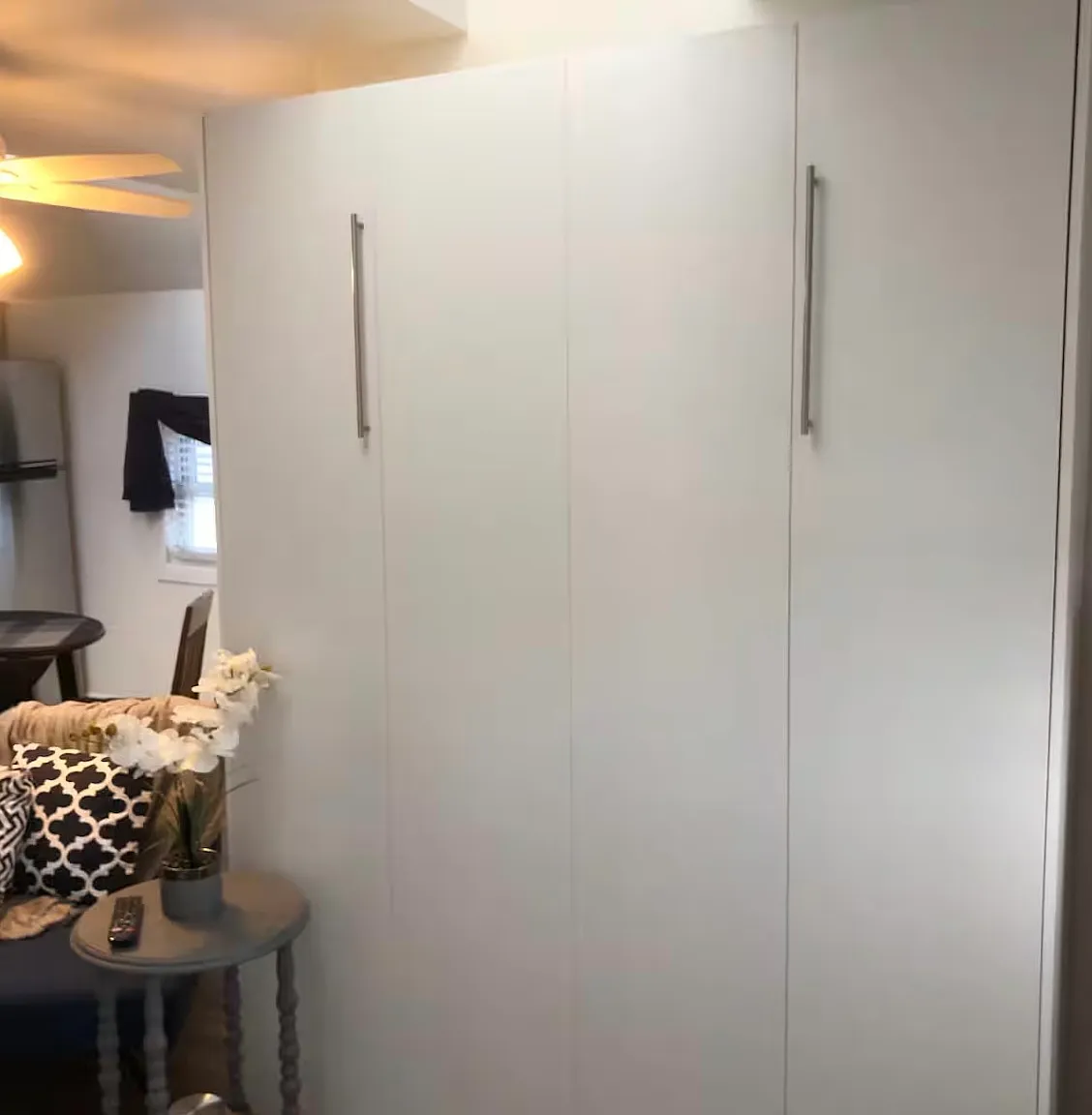 Studio, 350 sqft, $1,900 — Photo 1