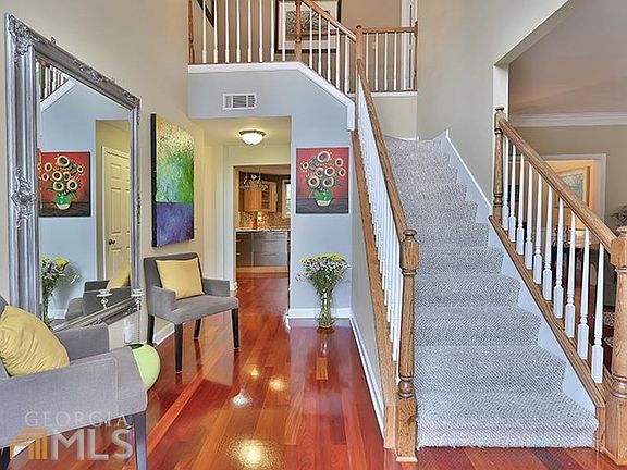 3rd image of 12170 Olmstead Dr