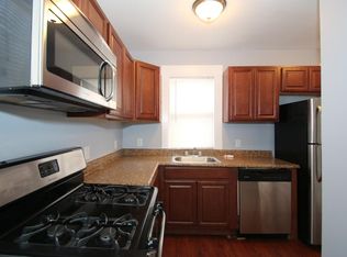 966 Winchester Ave, Hamden, CT 06517