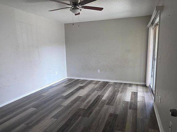 5th image of 1208 Bush River Rd APT C12