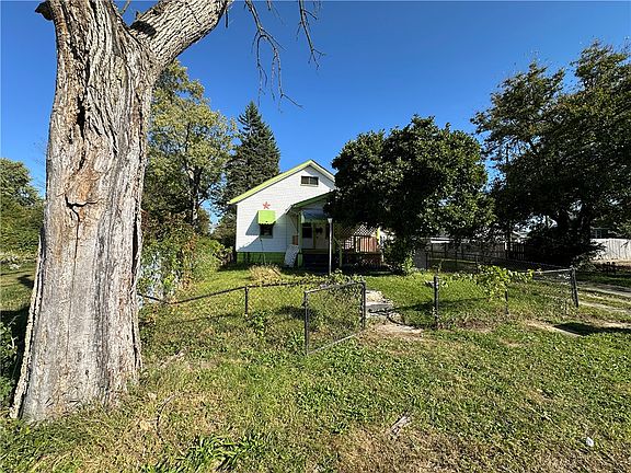 2nd image of 16 Patton Ave