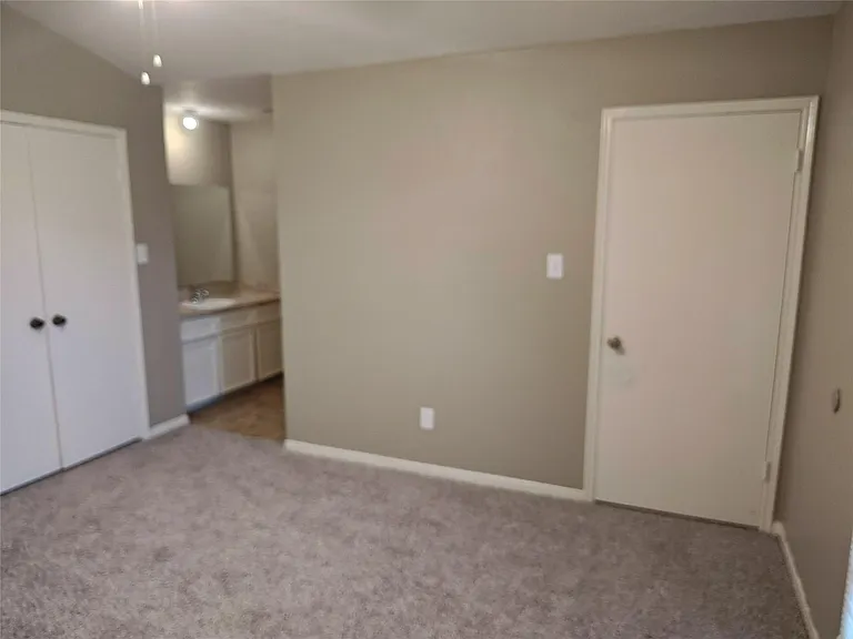 11514 Meadow Ln #D — Photo 12