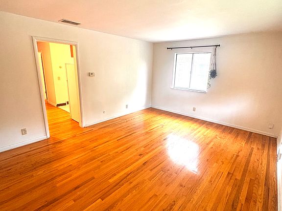 4th image of 137 N Portage Path Unit 3