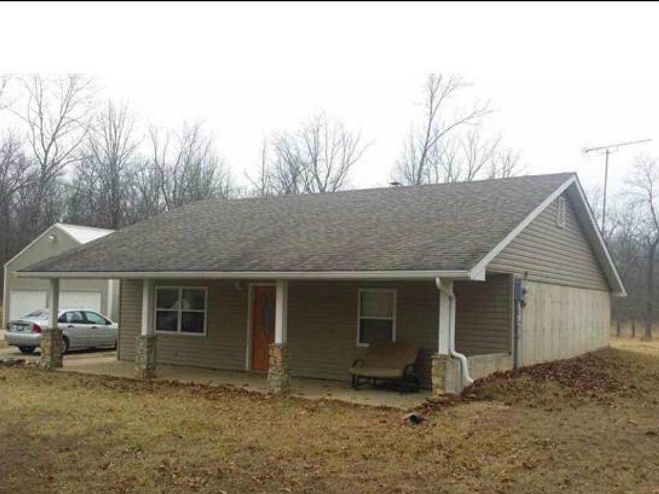 2nd image of 10530 New Diggins Rd