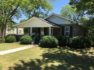 1701 Hamilton Ave, South Pittsburg, TN 37380