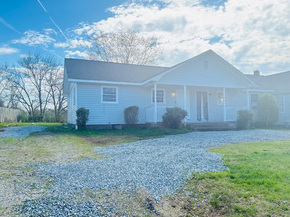 409 Morton St APT D, Thomasville, NC 27360