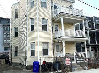 17 Hillsboro St, Dorchester, MA 02125