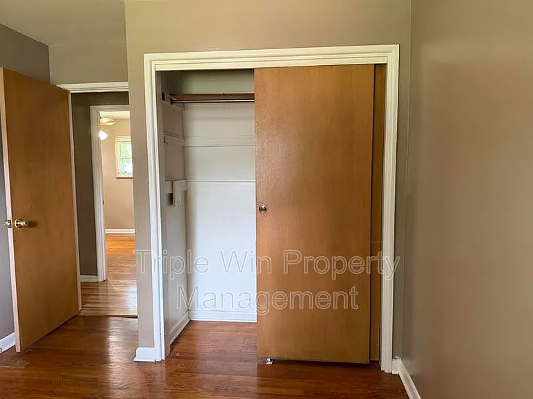 1871 Shardell Dr — Photo 20