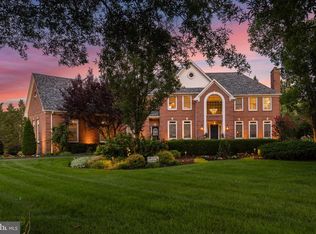 700 Brandywine Dr, Moorestown, NJ 08057