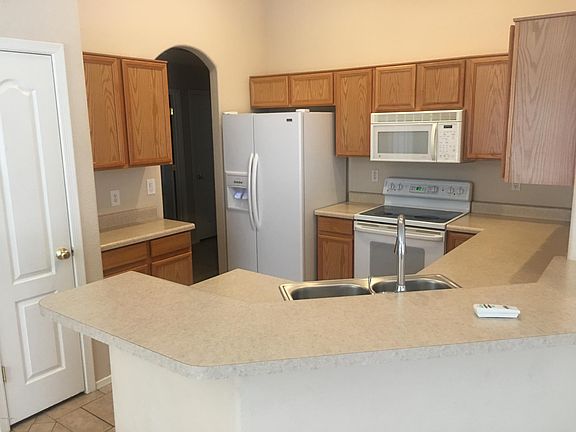 2nd image of 20923 N 85th Ln