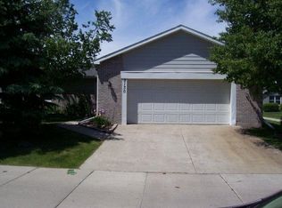 3130 24th Ave S, Grand Forks, ND 58201