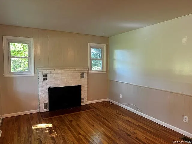97 Cold Spring Rd — Photo 11