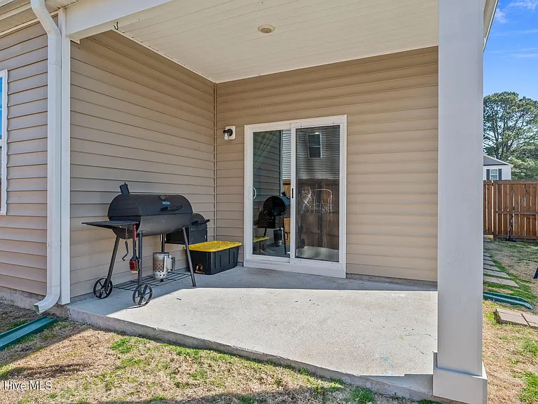 4518 Sandstone Dr — Photo 21