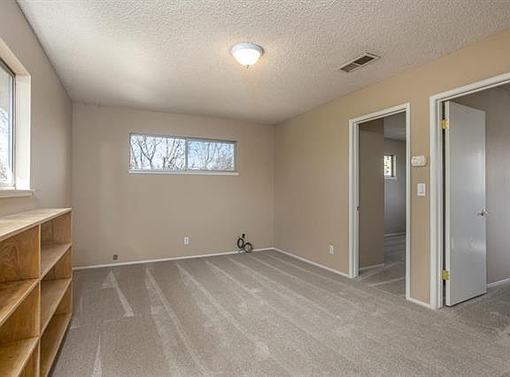 4th image of 18530 Marshall Ln