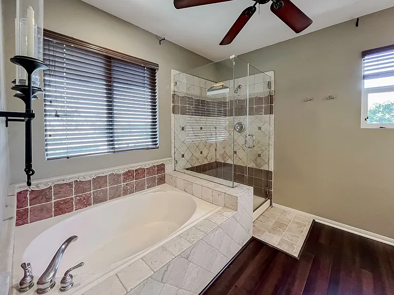 7905 Leway Dr — Photo 44