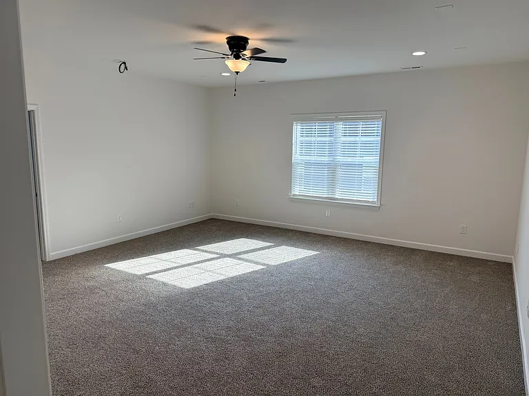 2567 Cornelius Pl NW — Photo 30