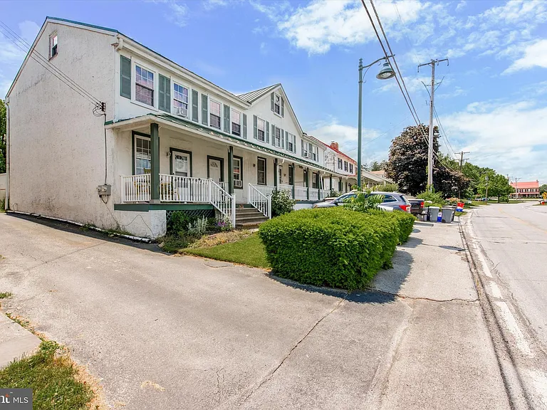 20 S Village Ave #1 — Photo 11
