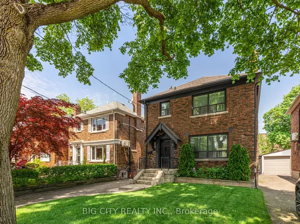 104 Donlea Dr, Toronto, ON M4G 2M5