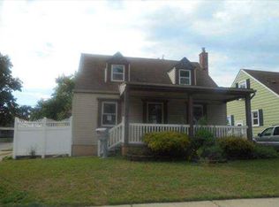 17633 Eddon St, Melvindale, MI 48122