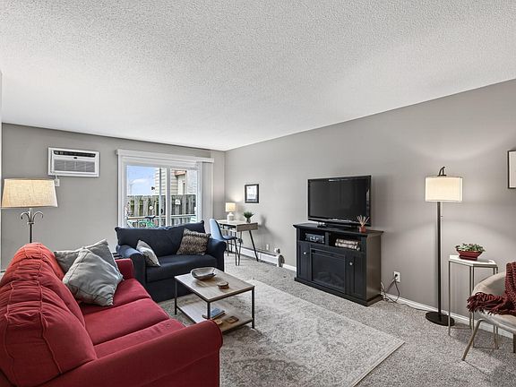 5th image of 333 8th St SE APT 117