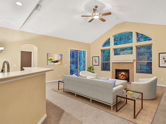 3rd image of 796 Cypress Crossing Trl