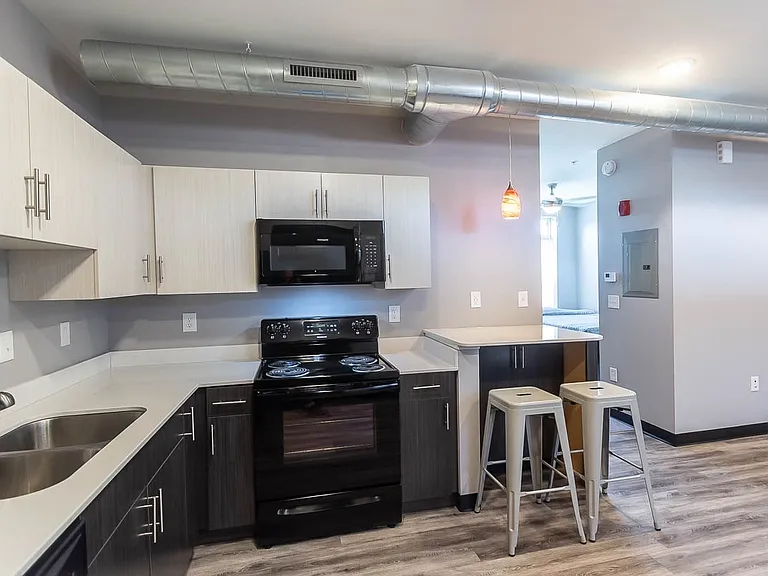 Tech Park Apartments — Photo 36