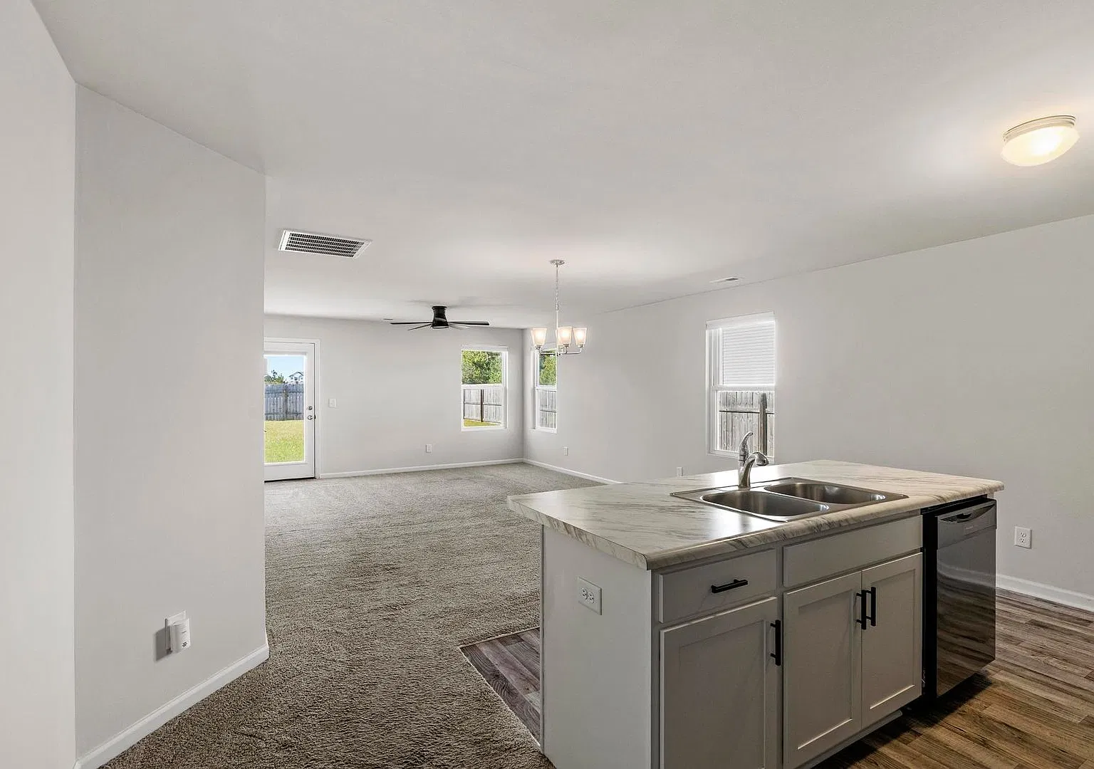 One Story Ranch with fenced in yard available in Holly Ridge! — Photo 3