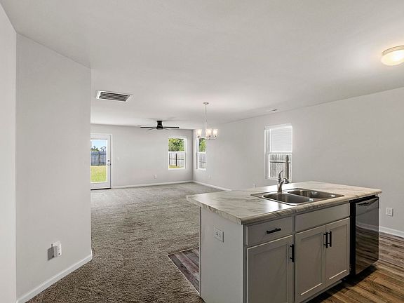 3rd image of 303 Range Cir