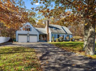737 Rocky Hill Rd, Plymouth, MA 02360