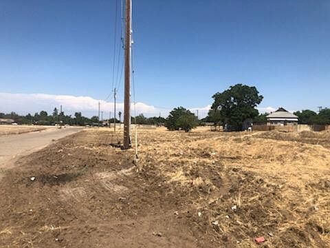 1st image of 433 W Church Rd