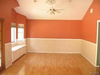 2nd image of 21813 Napa St