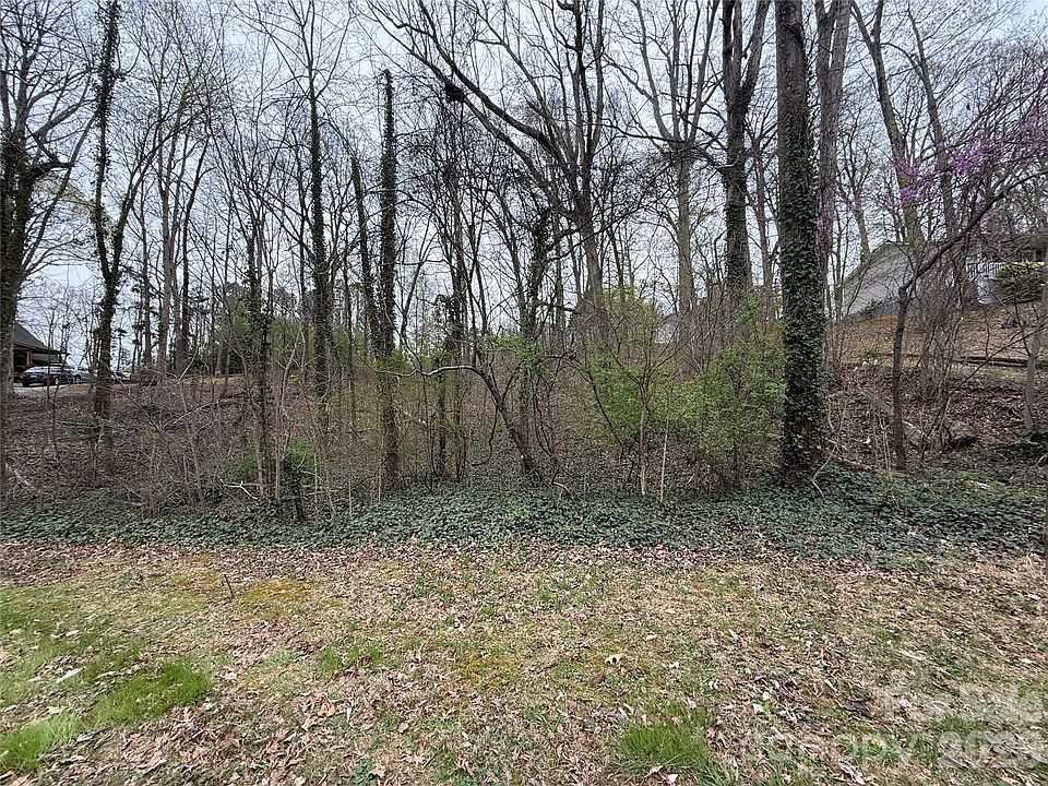 1st image of 0 Gate Dr