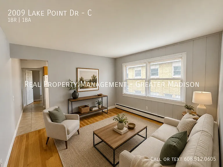 2009 Lake Point Dr #C — Photo 4
