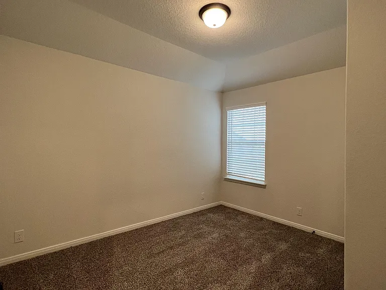 7610 Gramercy Way #101 — Photo 26