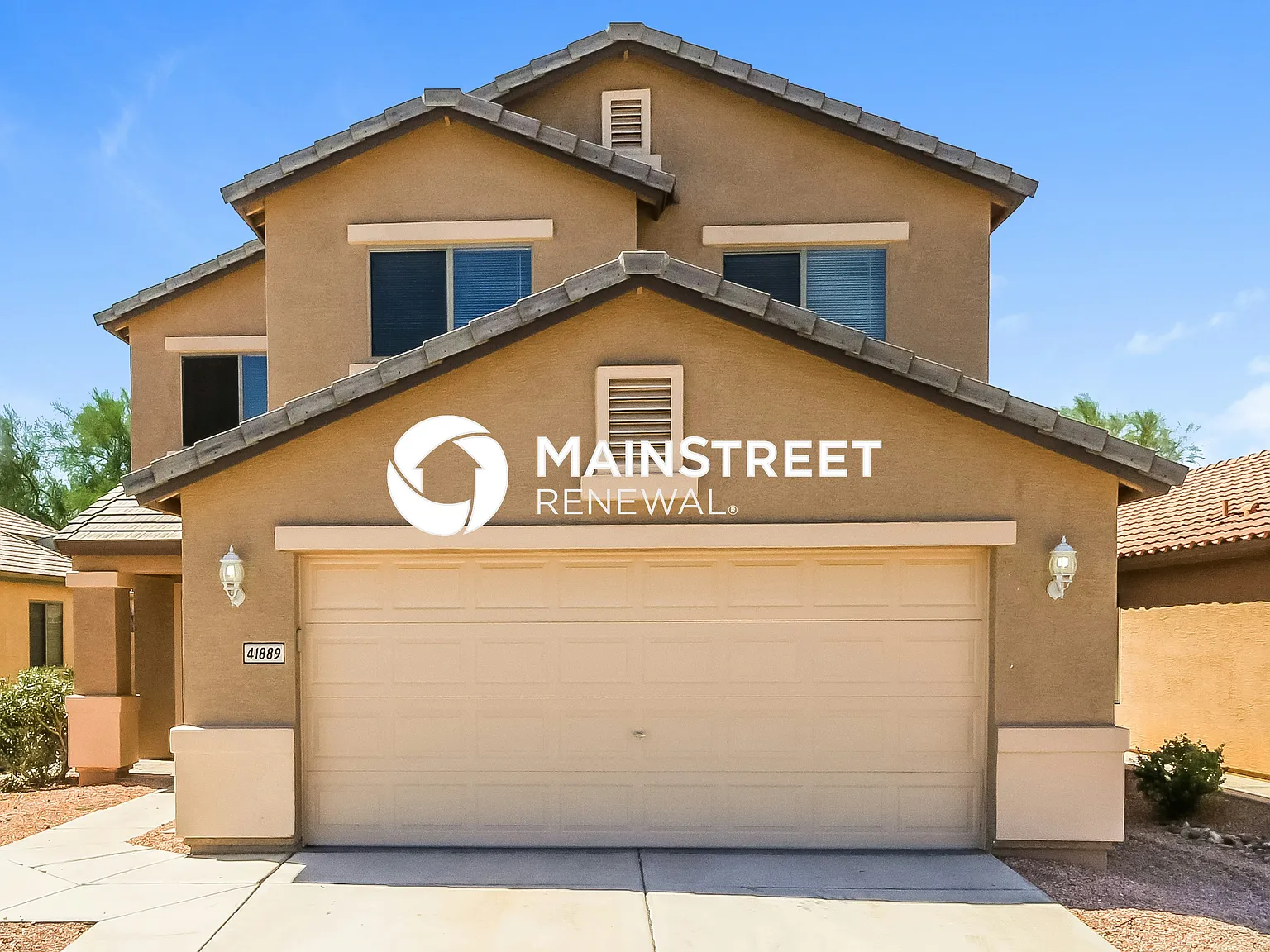41889 W Sunland Dr — Photo 1
