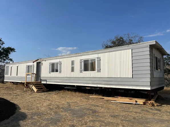 37575 Shadybrook Ln #1, Squaw Valley, CA 93675