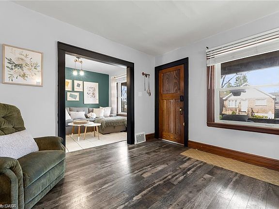 4th image of 22 Cope St