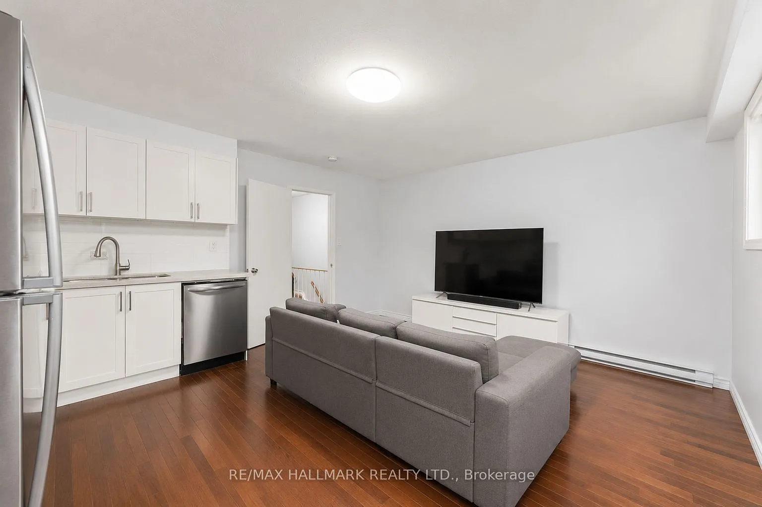2 bed, $2,095 — Photo 4