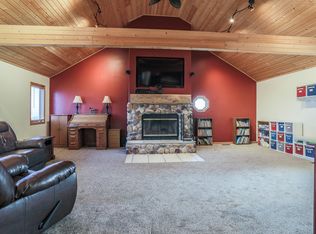 22525 425th St, Oakland, IA 51560