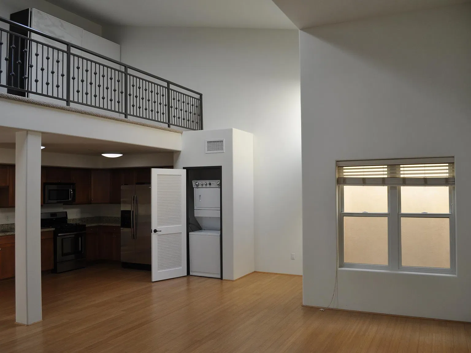 1 bed, 1510 sqft, $3,100 — Photo 4