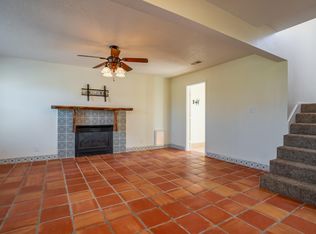 6940 Topeka Hills Dr NE, Rio Rancho, NM 87144