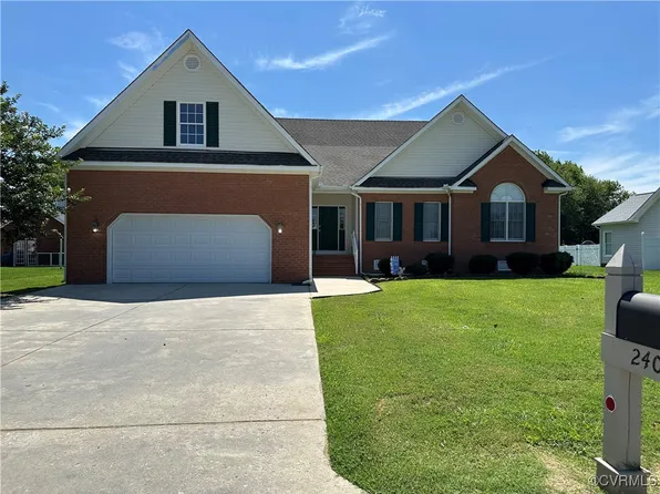 240 Lighthouse Pointe, North Prince George, VA 23860