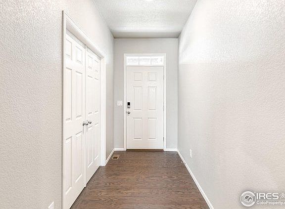 2nd image of 1633 Clarendon Dr