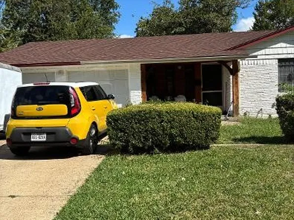 9051 Woodshore Cir, Dallas, TX 75243