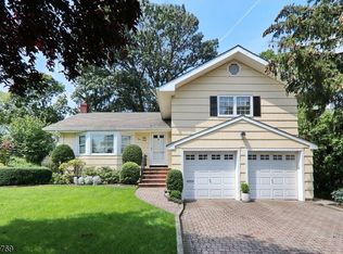 8 Skyview Rd, Union, NJ 07083