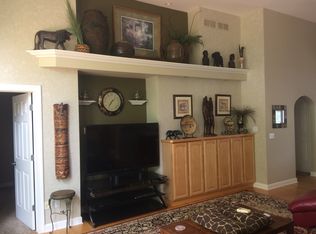 398 Lakewood Dr, Williams Bay, WI