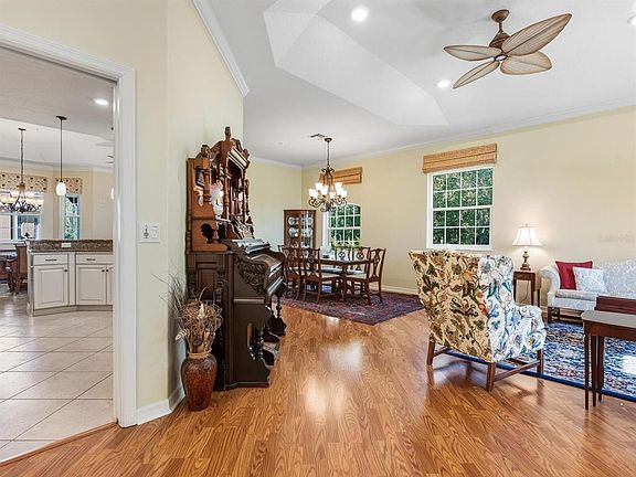 3rd image of 3685 Square West Ln