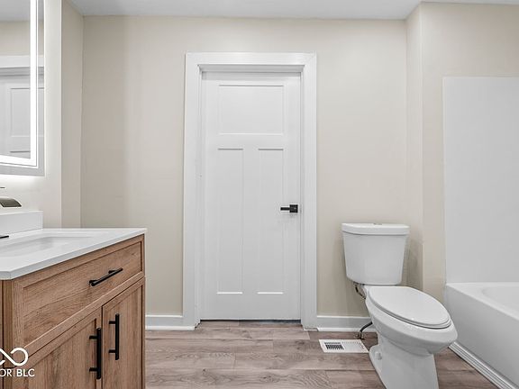 5th image of 317 N Belleview Pl