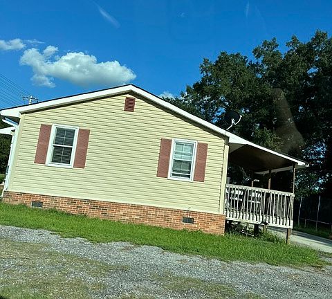 5th image of 165 Skyway Ct